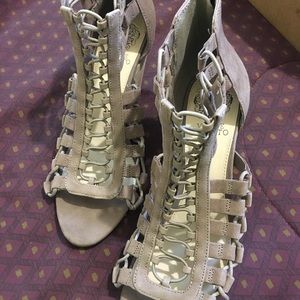 Vince Camuto Sandals w/heel